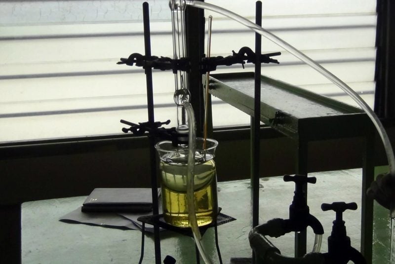 Metil benzoato por esterificación de Fischer
